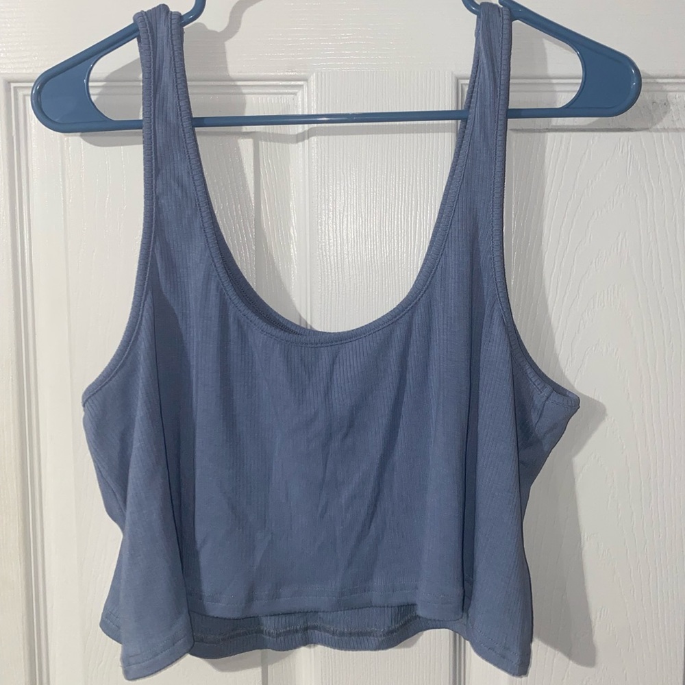 Loose Fitting Cropped Tank